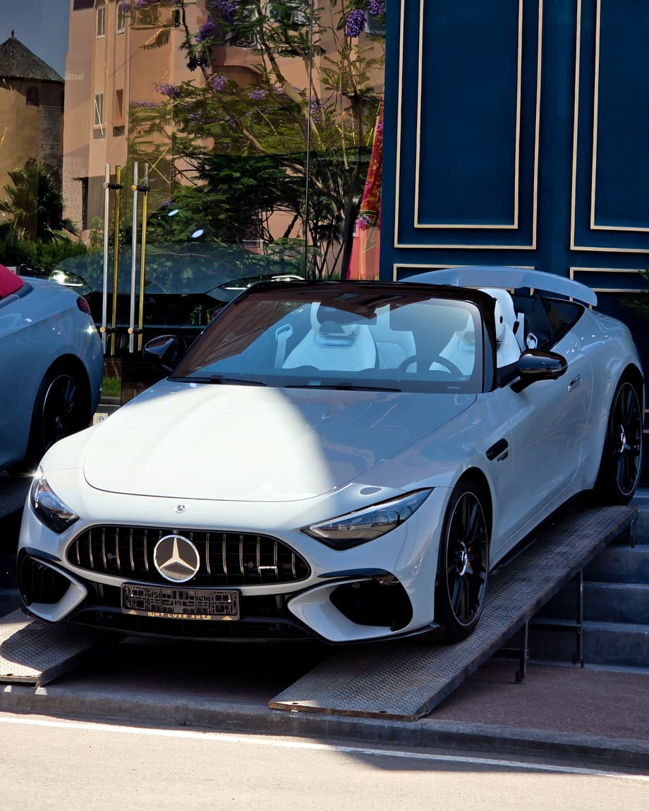 Mercedes AMG SL 63